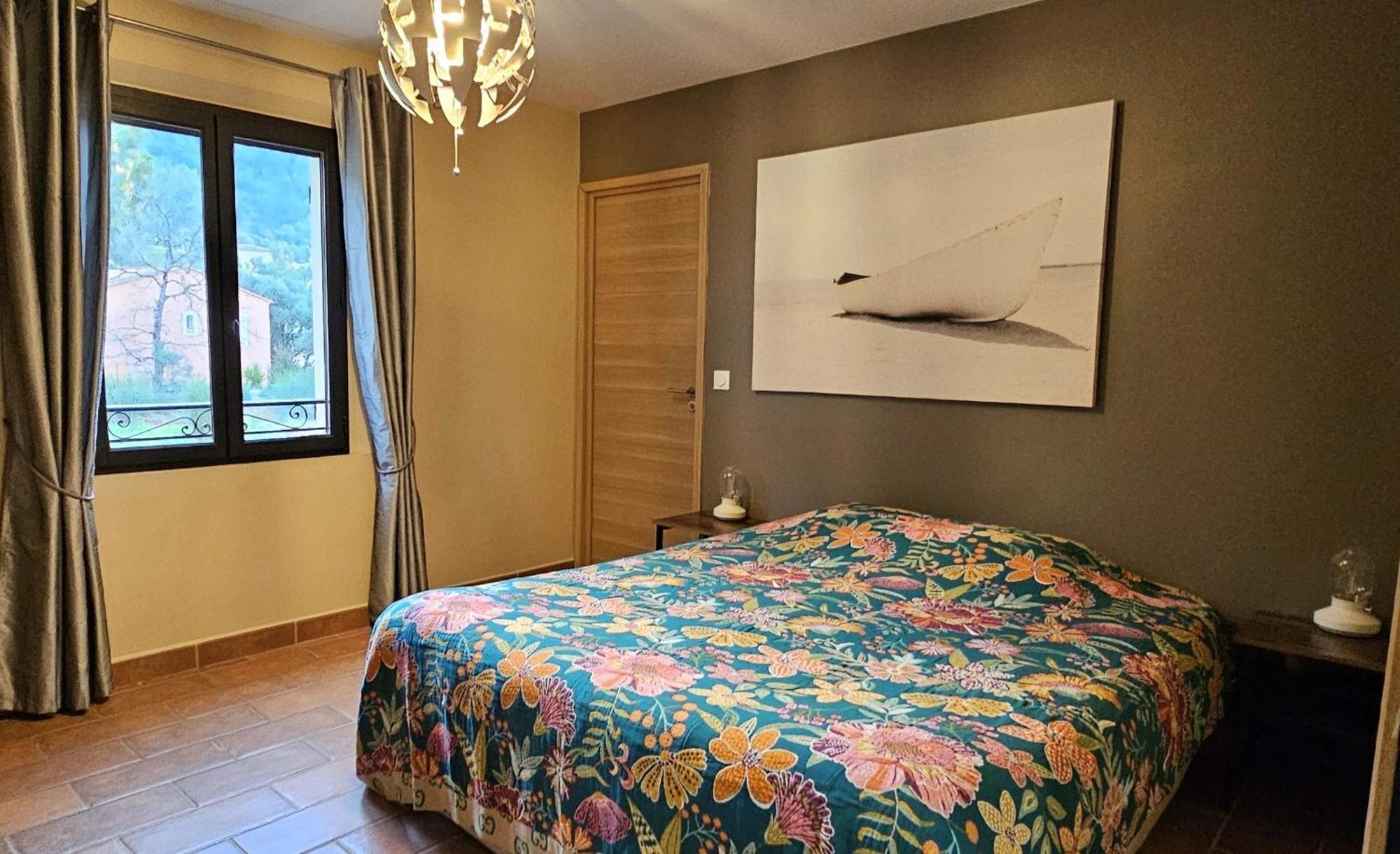Villa Tropez Chambres D'Hotes Le Luc Exteriör bild